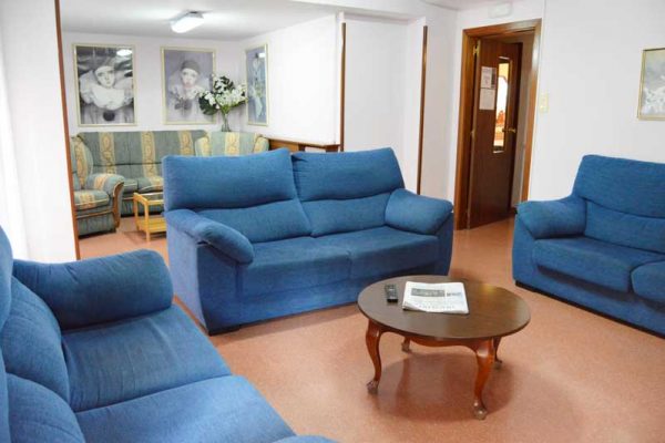 sillones-residencia-inmaculada-800