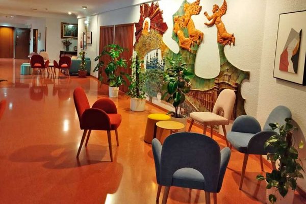 Hall de la residencia Inmaculada de Zaragoza